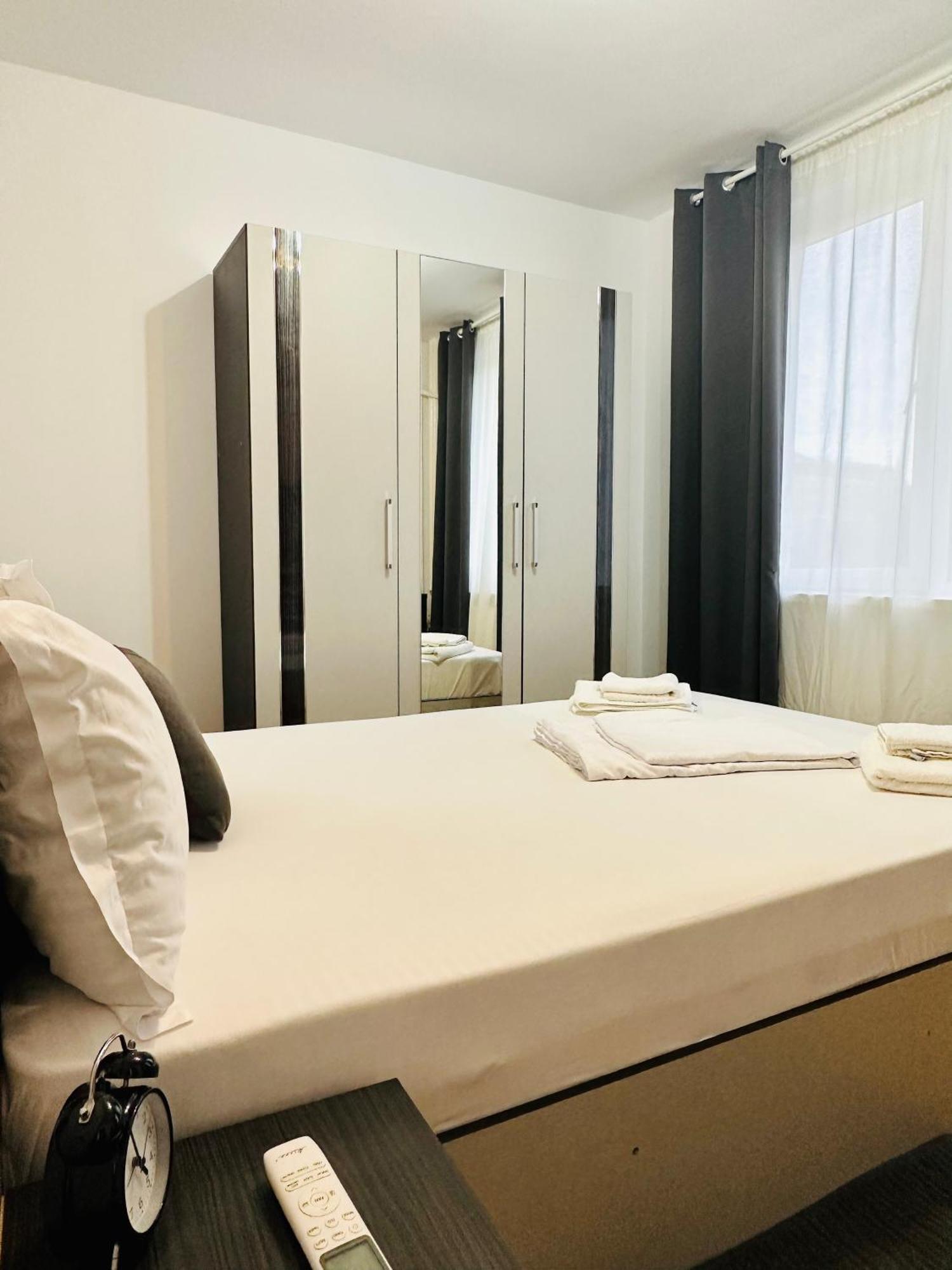 Chic Comfort 1Bdr With Landmark View - Concerthall Bukareszt Zewnętrze zdjęcie