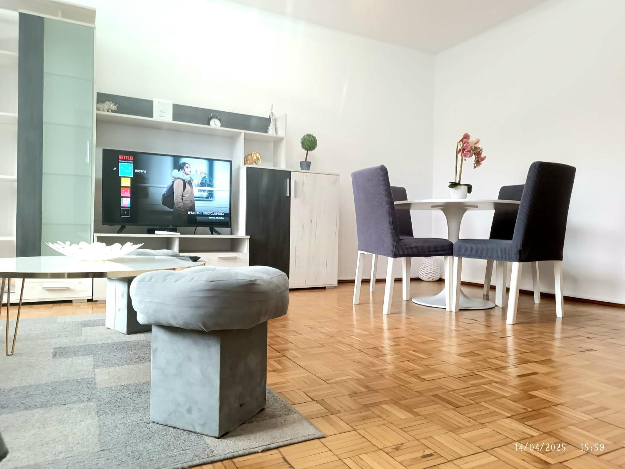 Chic Comfort 1Bdr With Landmark View - Concerthall Bukareszt Zewnętrze zdjęcie