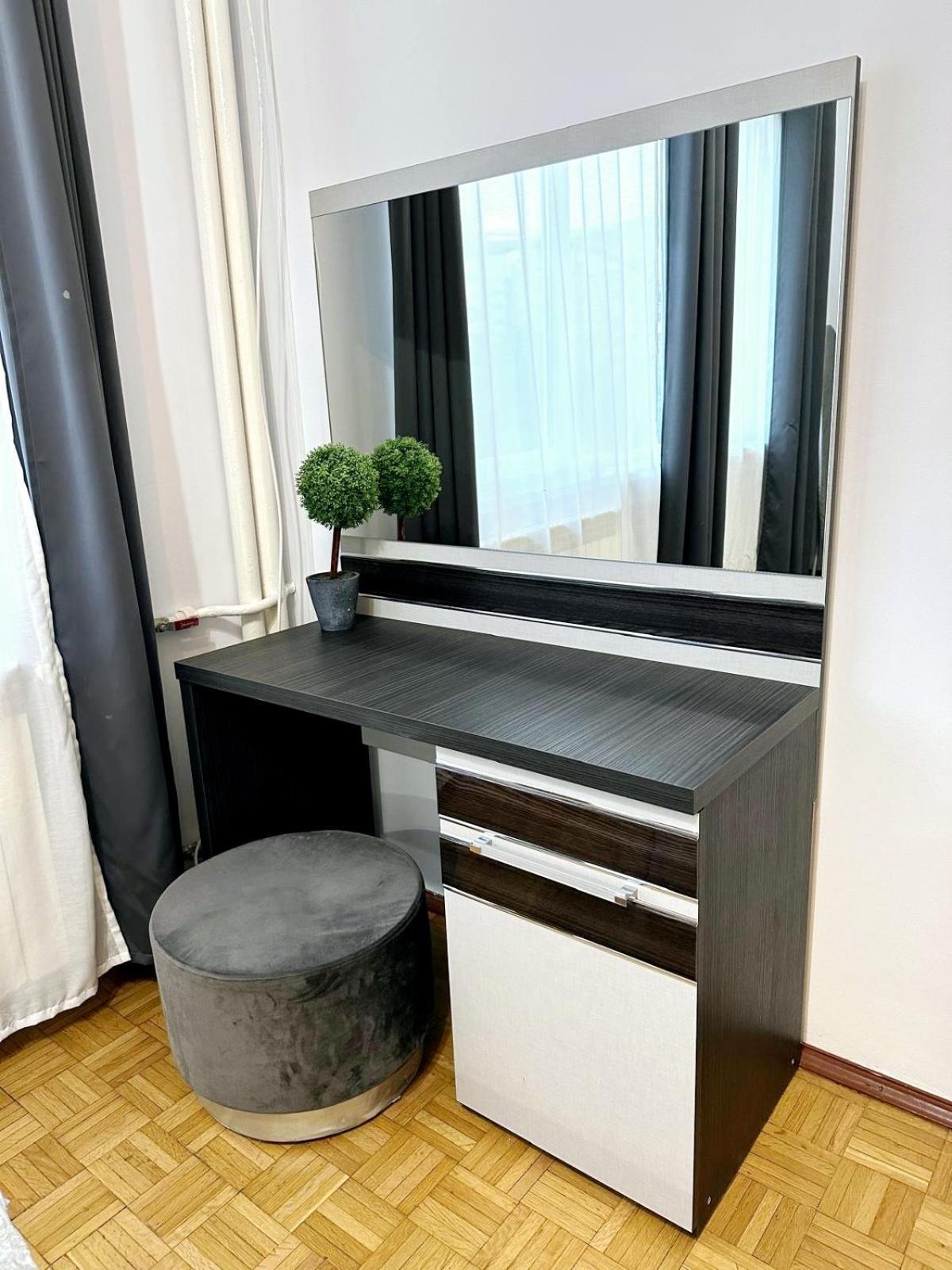 Chic Comfort 1Bdr With Landmark View - Concerthall Bukareszt Zewnętrze zdjęcie