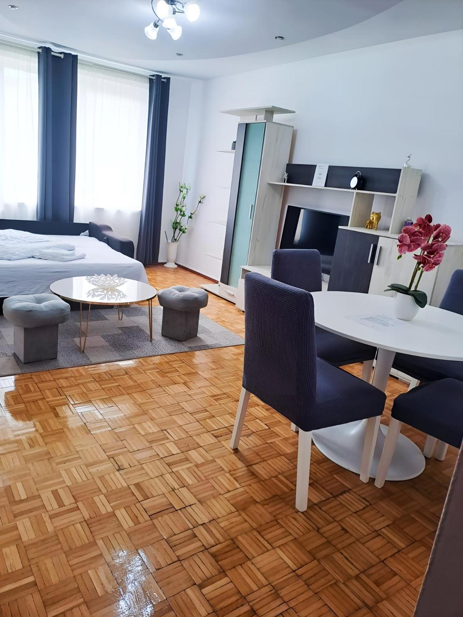 Chic Comfort 1Bdr With Landmark View - Concerthall Bukareszt Zewnętrze zdjęcie